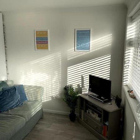 Self-Catering Studio In Beautiful Charmouth Exterior foto